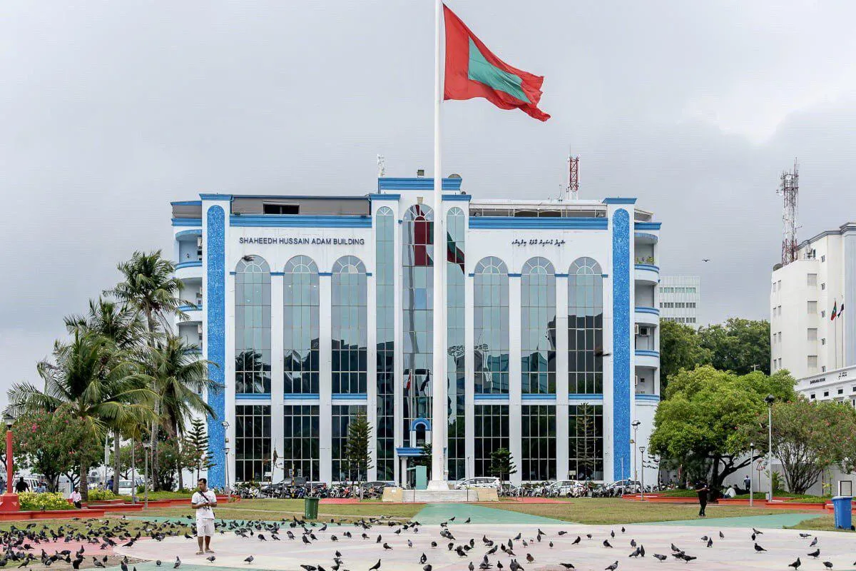 ޕޮލިސް ހެޑްކުއާޓަރ