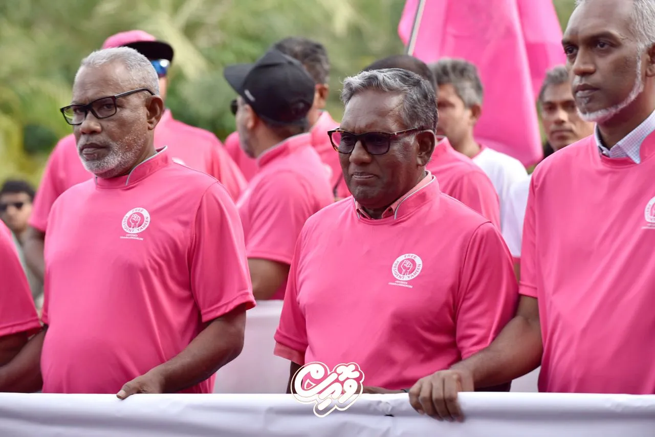 އަންނަ ހުކުރު ދުވަހު އިދިކޮޅުން "ދިވެހިންގެ ސުލްހަވެރި ހިނގާލުން" ބާއްވަނީ!