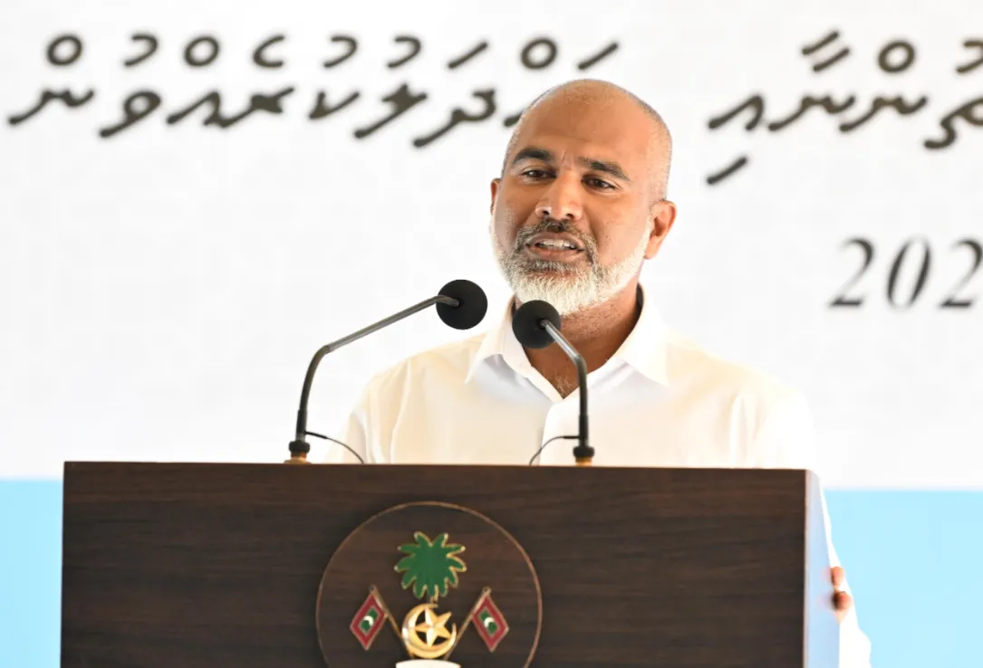 އެޑިއުކޭޝަން މިނިސްޓަރު ޑރ.އިސްމާއީލް ޝަފީޢު