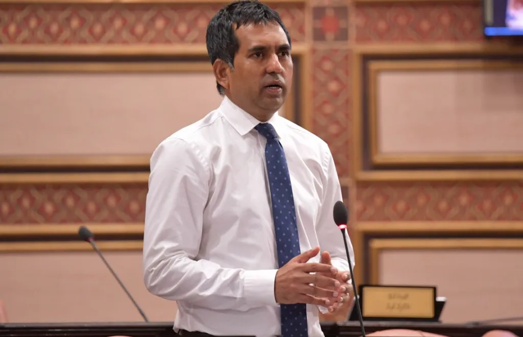 ސަޢީދު, ރައީސް ޞާލިހަށް: ހިކިފަސް ތަނަކަށް ފައިޖެހިވަޑައިގަންނަވާއިރަށް ވަޢުދުވާން ނުހައްދަވާ!