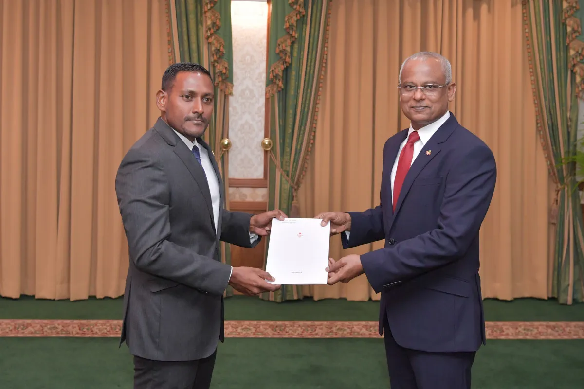 އުއްތަމަ ފަނޑިޔާރުގެ މަޤާމަށް ޕީޖީ ޝަމީމު ގެނައުމަށް ސިއްރު މަޝްވަރާތަކެއް ކޮށްފި!