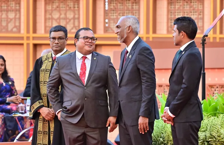 ރައްޔިތުންގެ މަޖިލީހުން ސުޕްރީމް ކޯޓުގެ ހުރުމަތް ކެނޑީތަ؟