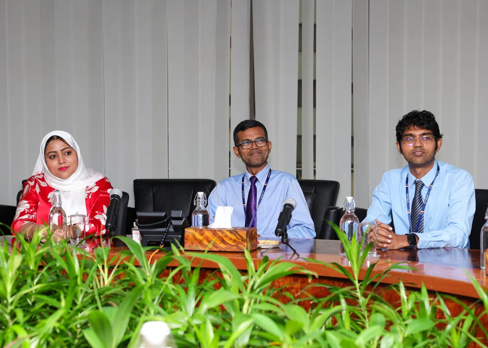 މިތިބީ ރައްޔިތުންގެ ޚިދުމަތުގައި، އަޅުގަނޑުމެންނަކީ ޚާދިމުން: ހުސައިން ފަހުމީ