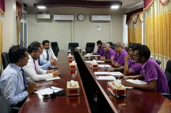 ރިޔާސީ އިންތިޚާބާއި ގުޅިގެން އޮތް ކަންބޮޑުވުންތަކާއެކު އިދިކޮޅުން އީސީއަށް