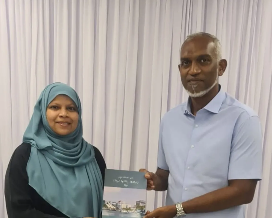 ދީނުގެ އުޞޫލުތަކަށް ރިޢާޔަތްކުރައްވާނެކަމަށް ދެއްވި ޔަގީން ކަމާއިއެކު ޑރ.އަނާރާގެ ތާއީދު މުޢިއްޒަށް!