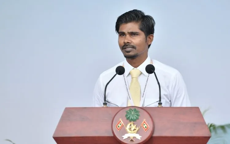 "އެދެނީ ތިޖޫރިތަކަށް ވީ ގޮތް ބަލަން، މި ދިނީ ފިލައިގެން ނުދާނެކަމުގެ ޔަގީންކަން"