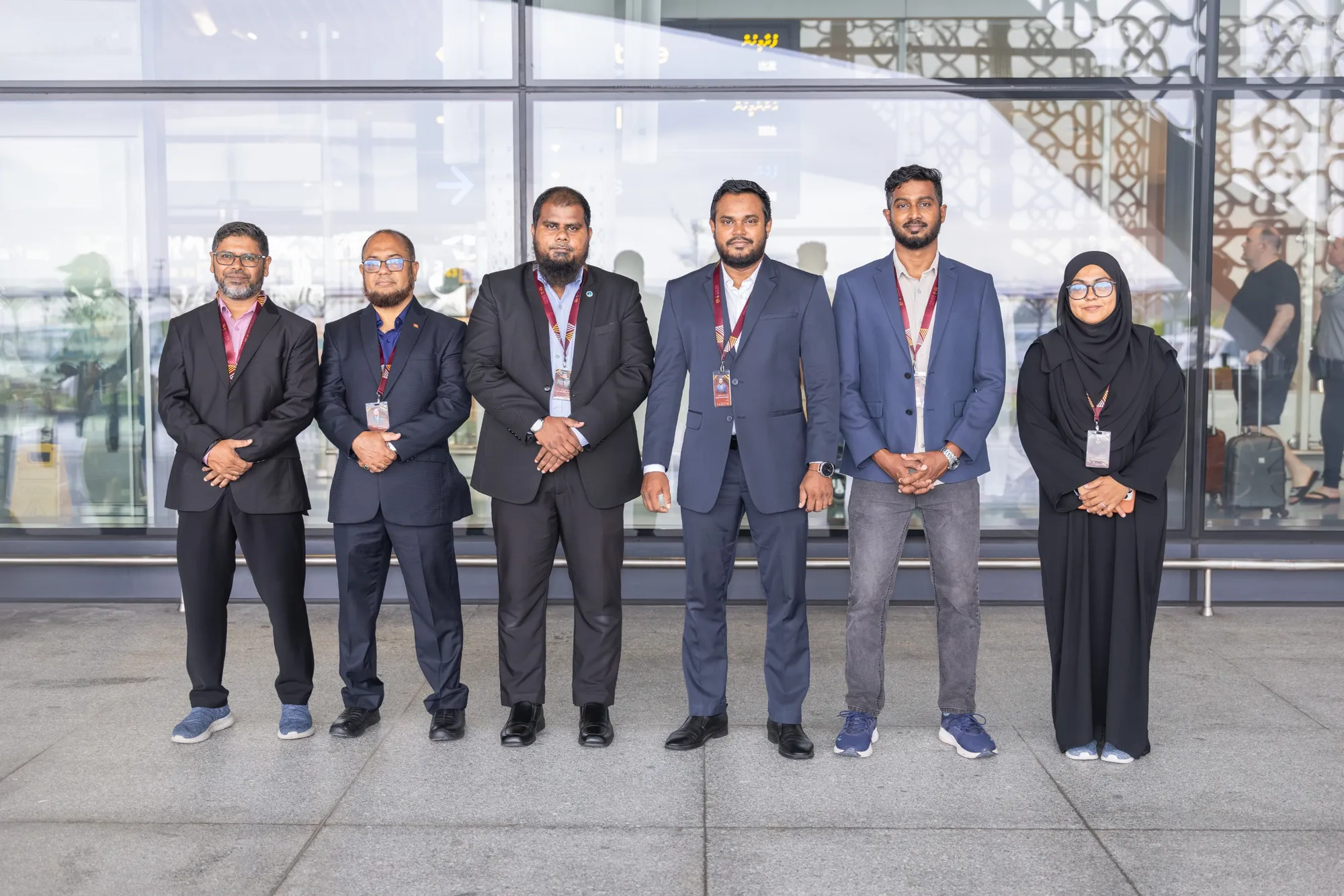 ދިވެހި ޙައްޖު މިޝަންގެ މެންބަރުން އެއާޕޯޓުގައި - ފޮޓޯ: އިސްލާމިކް މިނިސްޓްރީ