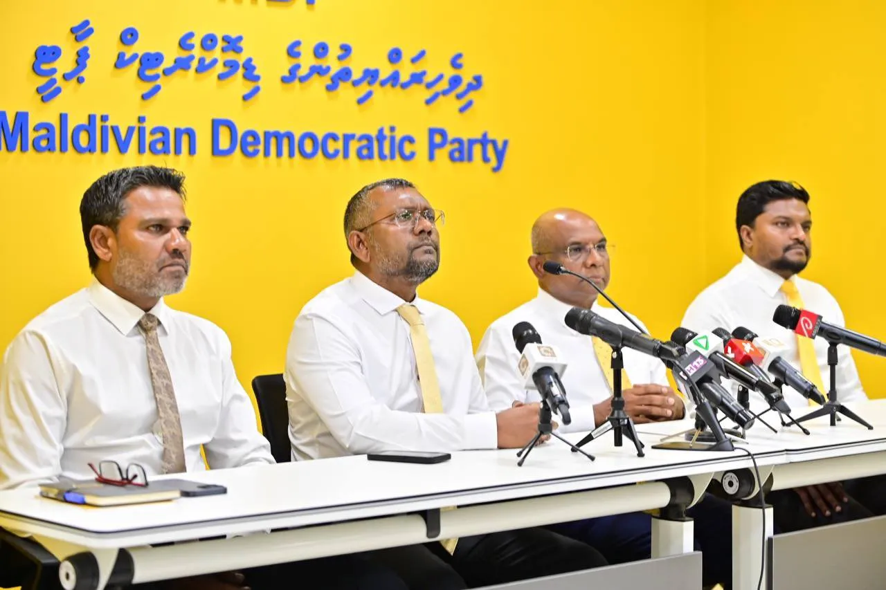 ޤައުމީ ޕްލޭނާ އެމްޑީޕީން ދެކޮޅު ހެދިނަމަވެސް، ނެކްސިއާ އިން އެދެނީ ރައްޔިތުން އެއްބާރުލުންދޭން