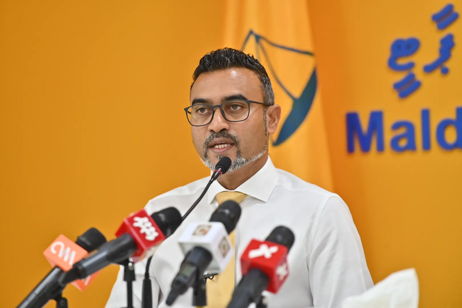 ފުރަތަމަ ކުއާޓަރުގައި ސަރުކާރަށް ނުފެށުނު މަޝްރޫޢުއެެއް ދެން މިއަހަރަކު ނުފެށޭނެ: ނާޒިލް
