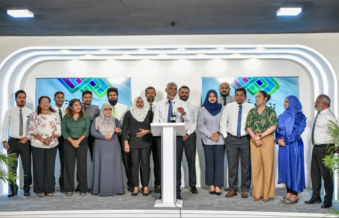 "މުޢިއްޒު ވަނީ ސިޓީ ކައުންސިލްގެ ޚިދުމަތްތައް ފުޅާކުރައްވާ، އާމްދަނީ އިތުރު ކުރައްވާފައި"