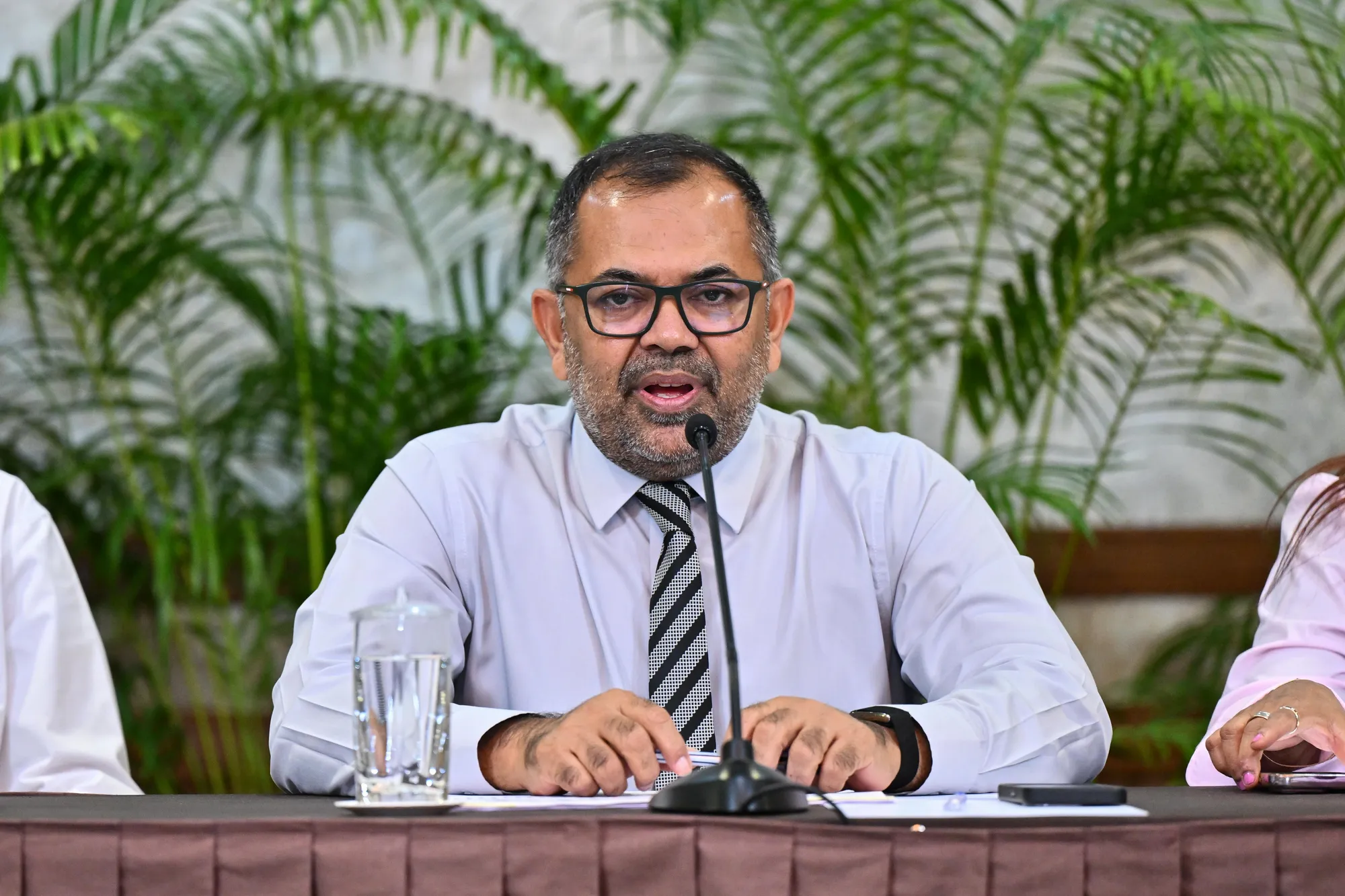 މާލީ ވަޒީރު މޫސާ ޒަމީރު... ފޮޓޯ: ރައީސް އޮފީސް