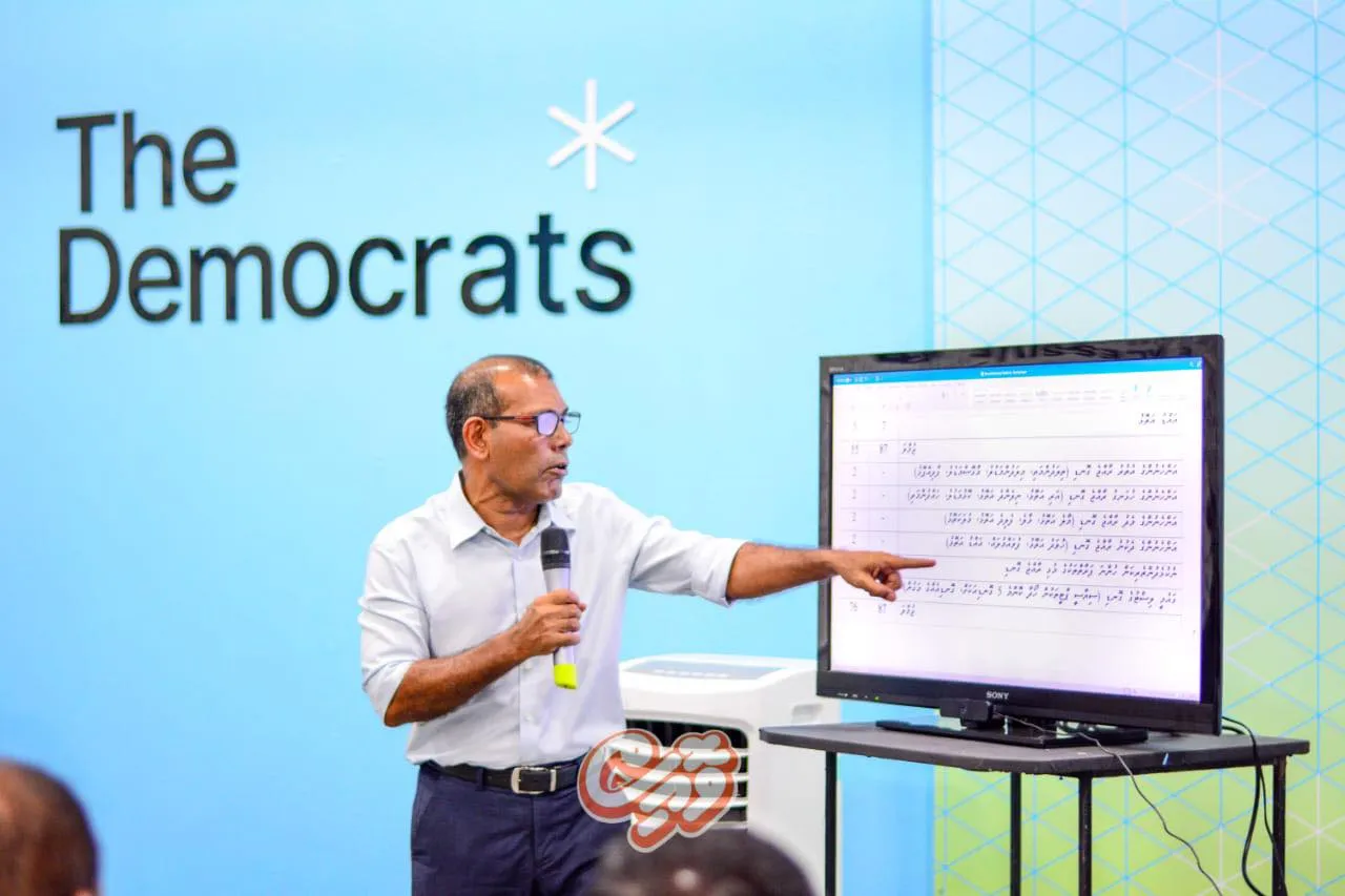 ކޮންކްރިޓް މަސައްކަތް ހުއްޓާލައިފައި ނިޒާމީ މަސައްކަތް ފަށަން ވެއްޖެ: ރައީސް ނަޝީދު