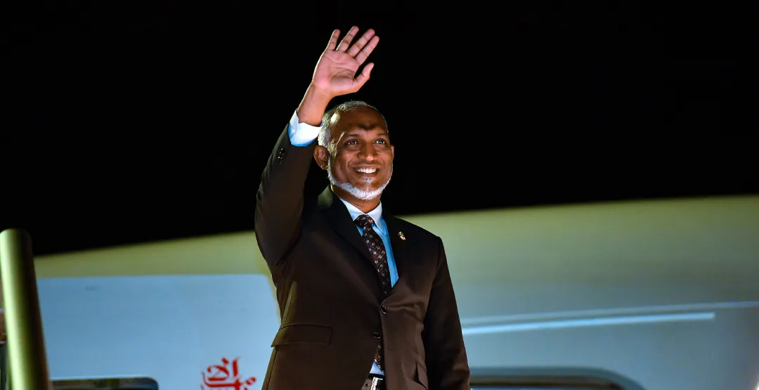 ރައީސް މީގެ ކުރިން ކުރެއްވި ދަތުރުފުޅެއްގެ ތެރެއިން - ފޮޓޯ: ރައީސް އޮފީސް