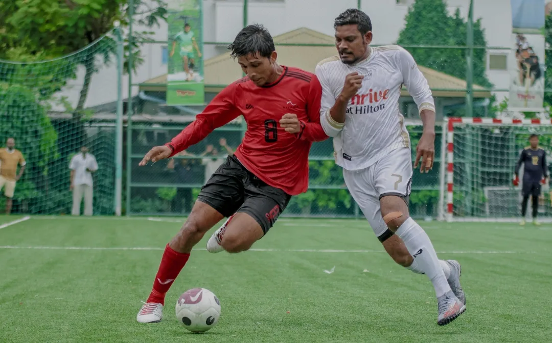 ރަށުން ބޭރުގައި ކޮންރެޑް ބަލިކޮށް ނިޔާމަ ސެމީއަށް