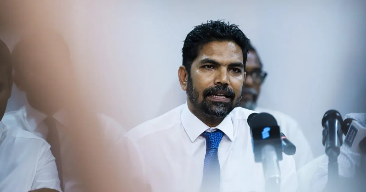 7 އަހަރު މަގުމަތީގައި ކުރި މަސައްކަތުގެ ބަދަލު ދިން ގޮތް ނިކަން ވިސްނާލަބަލަ: ޝިފާޒު