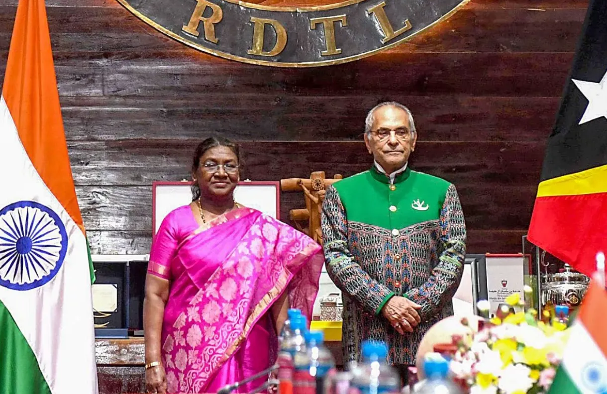 އިންޑިއާގެ ރައީސަށް ފިޖީއާއި ޓިމޯލެސްޓޭގެ މަތީ ޝަރަފުތަކެއް