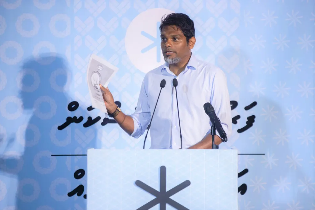 ޑިމޮކްރެޓްސްގެ ރައީސް ކަމަށް ކުރިމަތިލީ 5 އަހަރު ތެރޭ ޕާޓީ ވެރިކަމާ ހަމަޔަށް ގެނައުމުގެ ތަސައްވަރާއެކު: އަމްރު