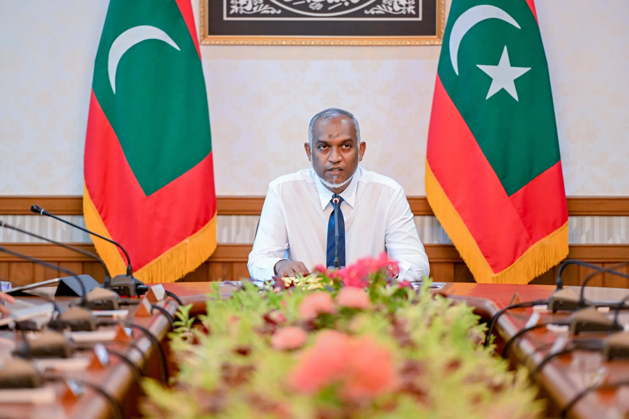 ރޯދަމަހުގެ ބިލްތަކަށް ލުއި ނުލިބޭ މައްސަލަ ޙައްލުކުރަން ރައީސް ޑރ.މުޢިއްޒު އަންގަވައިފި