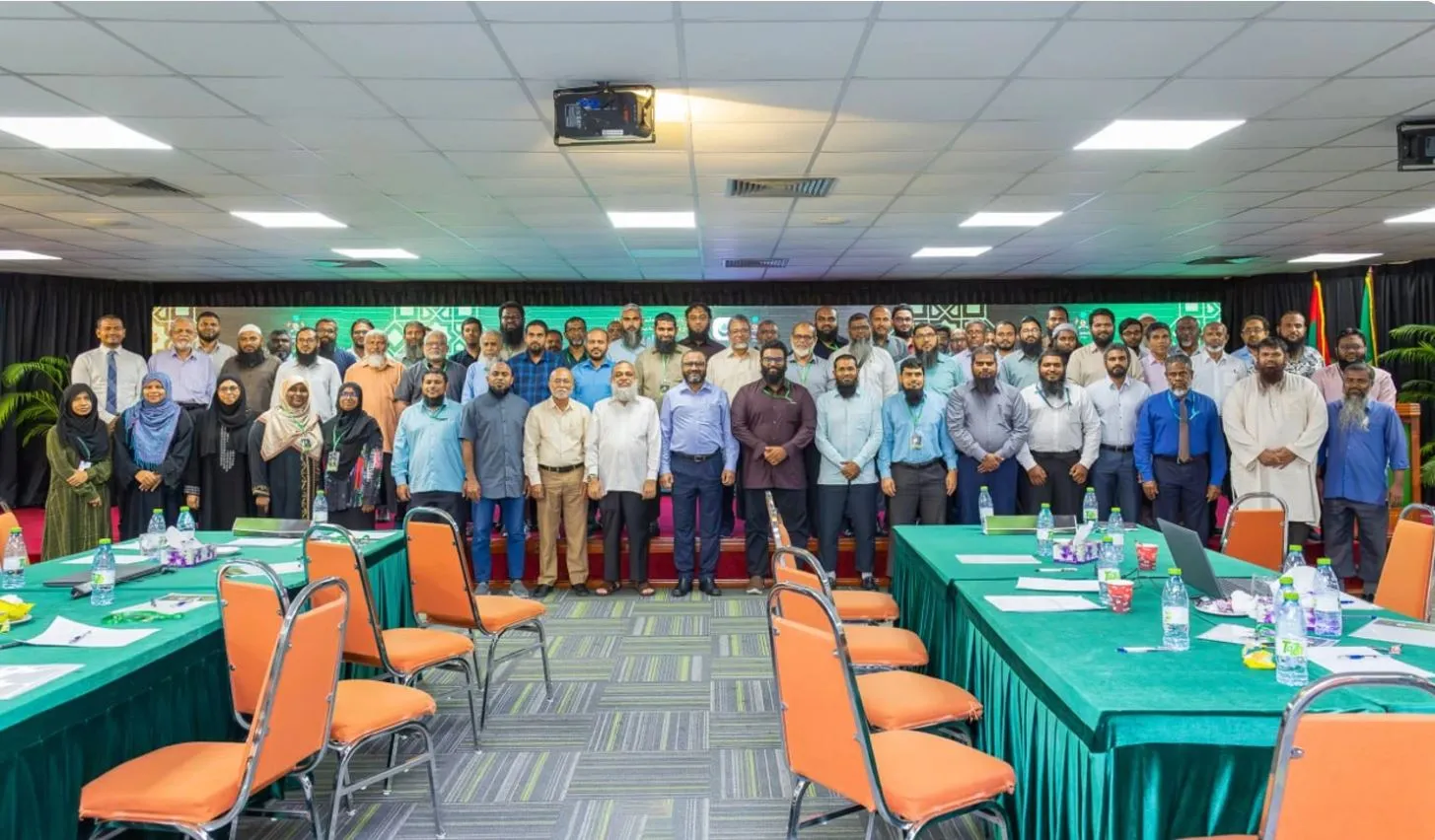 ޢިލްމުވެރިންގެ ޕޫލުގައި ބައިވެރިވުމުގެ ފުރުސަތު ހުޅުވާލައިފި