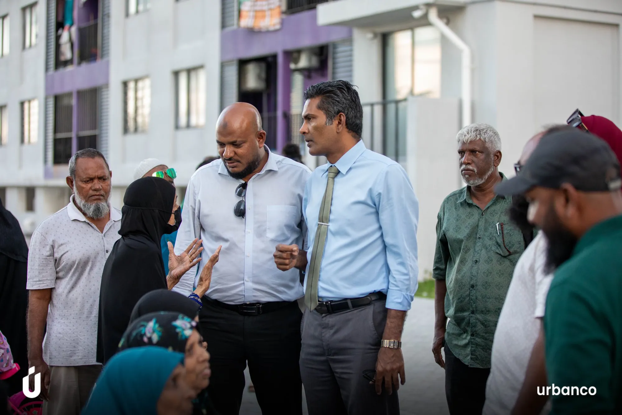 ފަޒުލް ހުޅުމާލޭ ފޭސް 2 ގައި ދިރިއުޅޭ ރައްޔިތުންނާ ބައްދަލު ކުރައްވައިފި