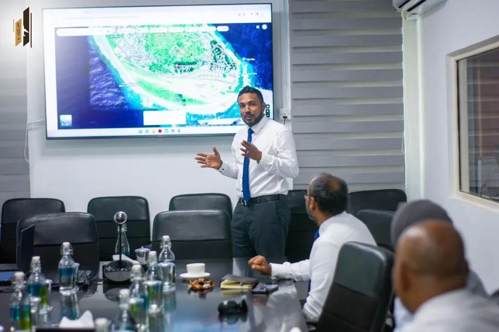 އާރްއޭސީއެލްގެ އެމްޑީ މުބީން: ފޮޓޯ/ ރީޖަނަލް އެއާޕޯރޓްސް ކޮމްޕެނީ