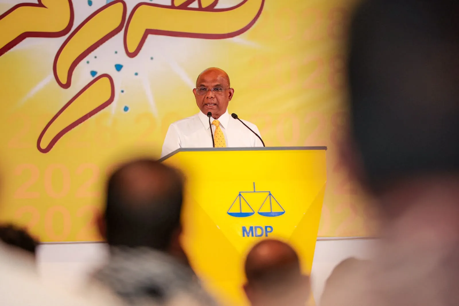 އަބްދުﷲ ޝާޙިދު -- ފޮޓޯ: ޝާހިދް ކެމްޕެއިން ޓީމް