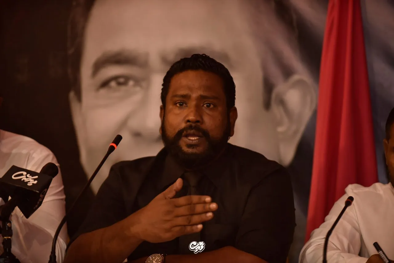 ފަހު ދިހައެއްގައި މަގުމައްޗަށް ނިކުންނަން މަޖުބޫރުކުރީ ސަރުކާރުގެ އަނިޔާވެރިކަން: މުޙައްމަދު އިސްމާއިލް