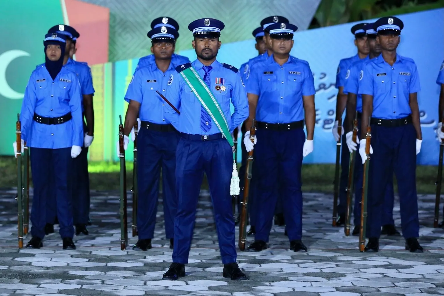 ފުލުހުންގެ ޚިދުމަތުގެ ދުވަހުގެ މުނާސަބާގައި ރައީސުލްޖުމްހޫރިއްޔާ ތަހުނިޔާ ފޮނުއްވައިފި