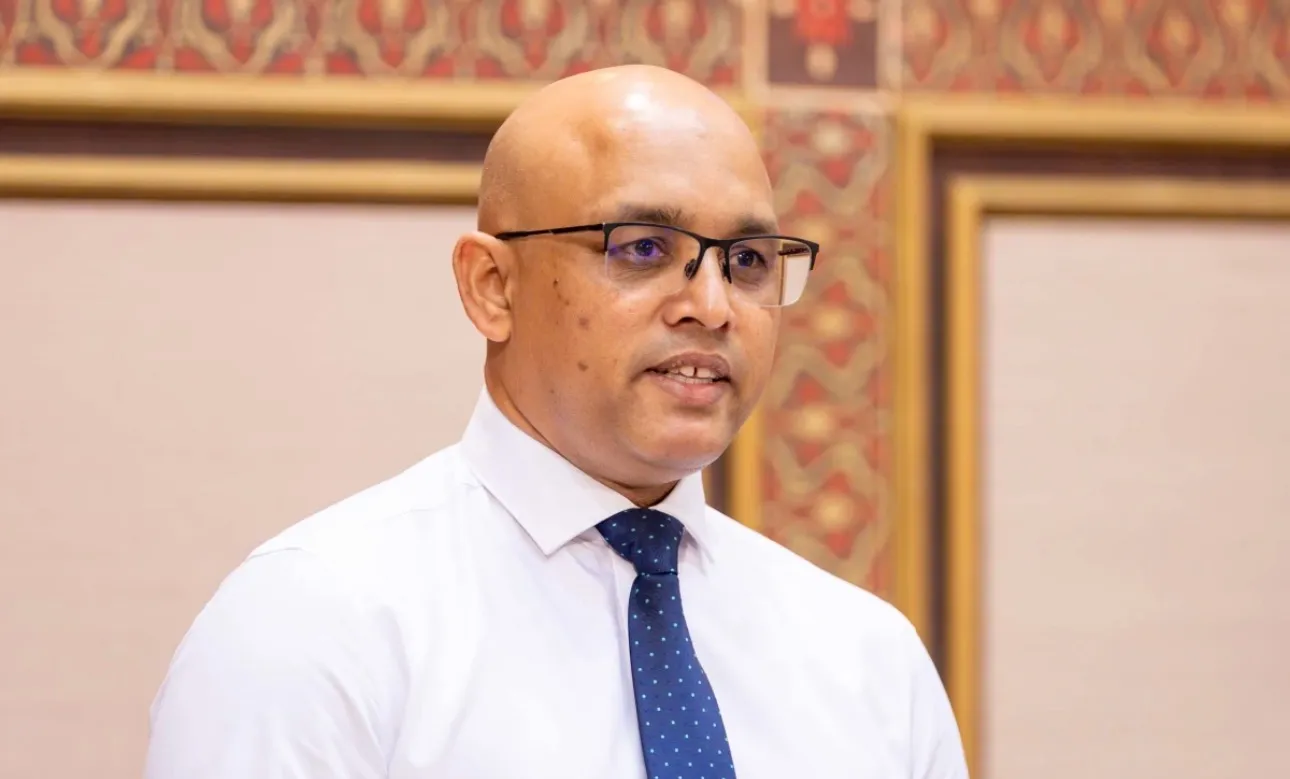 ”އެމްޑީޕީގެ ވެރިކަމުގައި ކުންފުނިތަކަށް 18053 މުވައްޒަފުން ނެގި، މިސަރުކާރުގައި މިހާތަނަށް ނެގީ 4938 މުވައްޒަފުން“