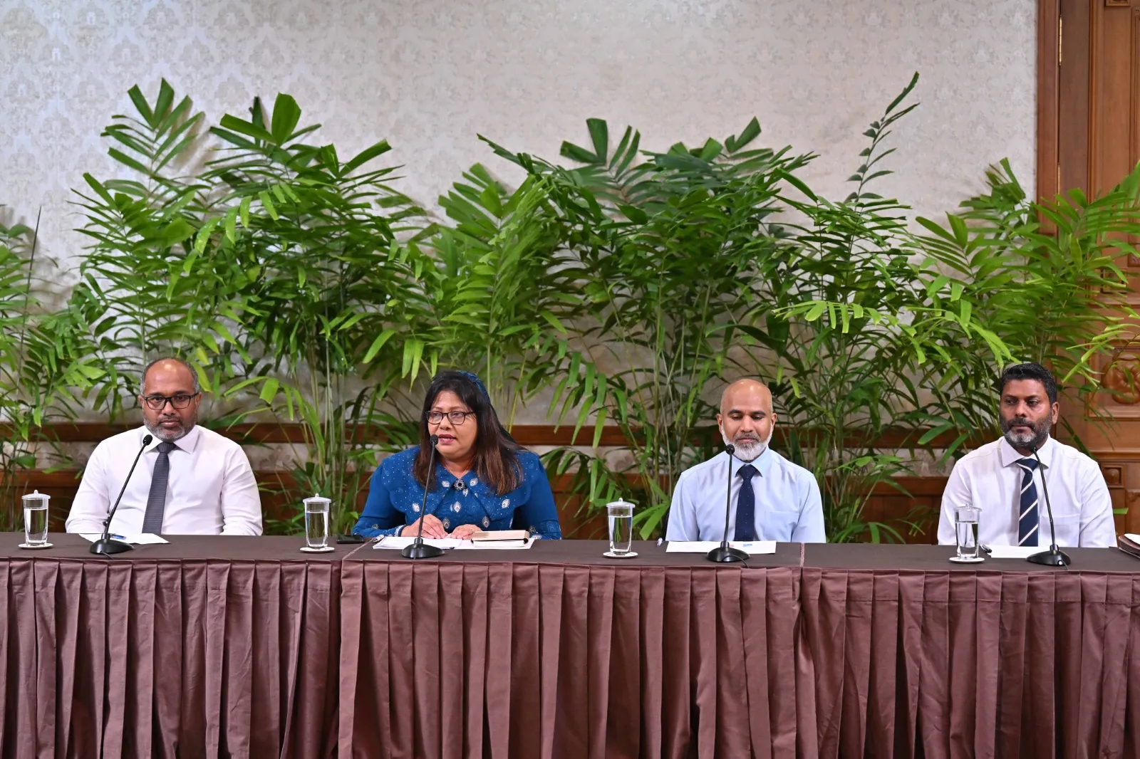 ދިވެހިރާއްޖޭގައި ދުންފަތާ ދުރު މުޖުތަމަޢެއް ބިނާކުރުމުގެ މަޤްޞަދުގައި 5 އަހަރު ދުވަހުގެ ޤައުމީ ކެމްޕޭނެއް ސަރުކާރުން އިފްތިތާޙްކުރައްވައިފި