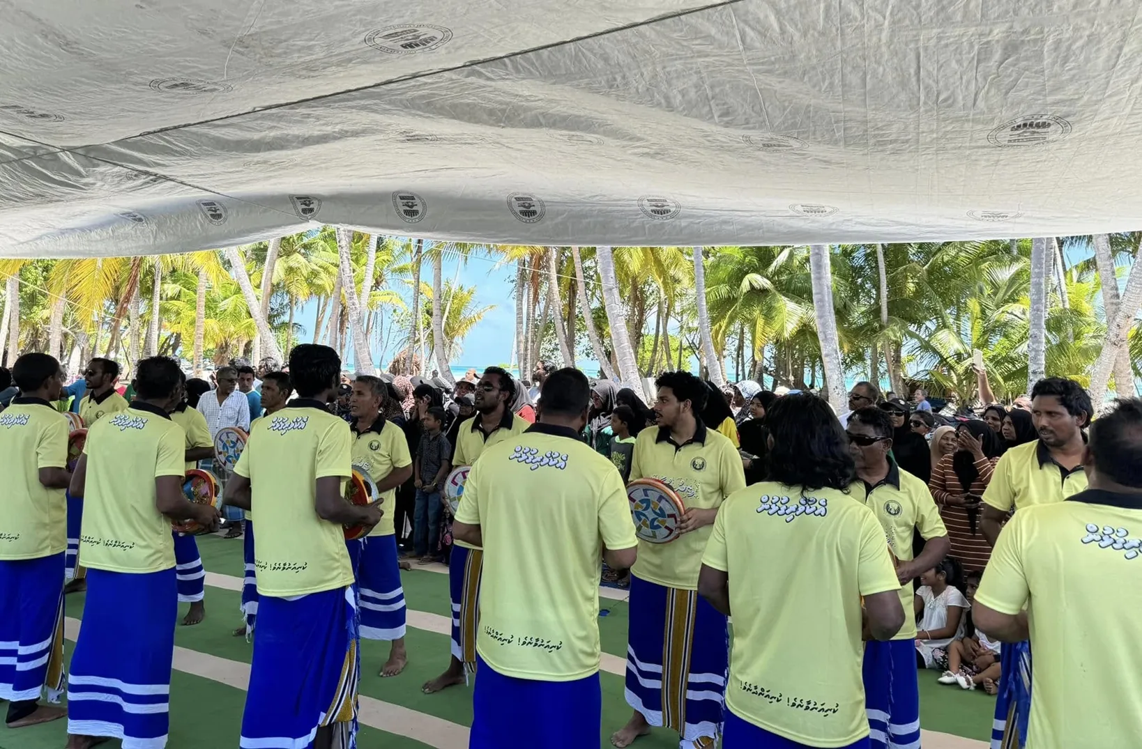 ކޮޅޫފުށީގައި އީދު ފާހަގަކުރުން.. ފޮޓޯ: ކޮޅުފުށީ އެކުވެރިންގެ ކްލަބް