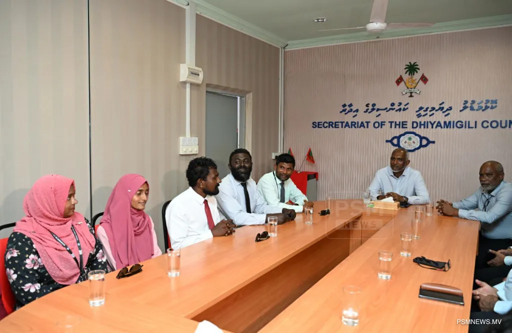 ރައީސުލްޖުމުހޫރިއްޔާ ތ،ވިލިފުށި ކައުންސިލް އާއި ބައްދަލަުކުރައްވަނީ / ފޮޓޯ:ރައީސް އޮފީސް