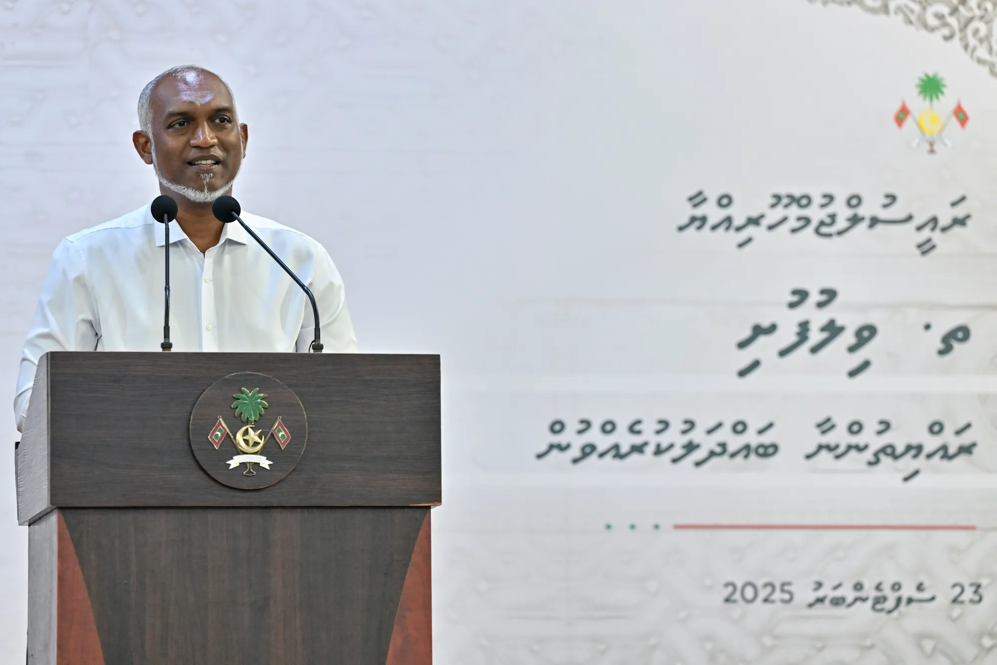 ވިލުފުށީ އެއާޕޯޓު 30 މަހުން، ހޮސްޕިޓަލް 18 މަހުން ނިމޭނެ: ރައީސް