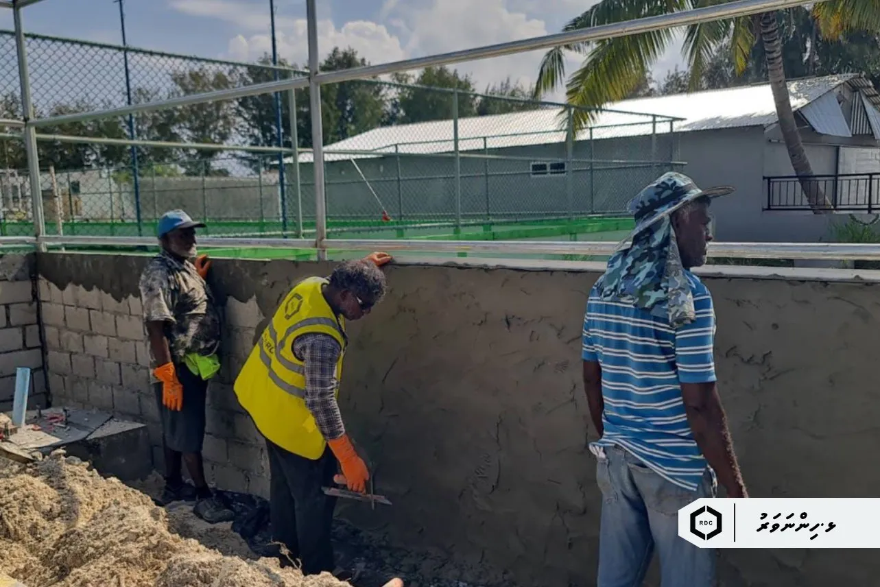 ހިންނަވަރު ފުޓްސަލް ދަނޑު ތަރައްގީ ކުރުން: ފޮޓޯ/ އާރްޑީސީ