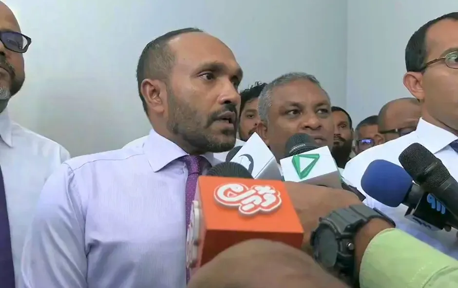 ޖަމީލްގެ ސުވާލެއް: ކޮން ދުވަހަކުތޯ އަބްދުއްރަހީމް، ރައީސް ޔާމީނަށް ހެޔޮ އެދޭ ބޭފުޅަކަށް ވީ؟