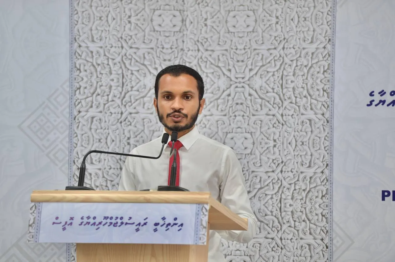 އިންތިހާބީ ރައީސް ހުވާ ކުރައްވާނީ ނޮވެންބަރު 17ގައި, ޖުމްހޫރީ މައިދާނުގައި: ފިރުޒުލް