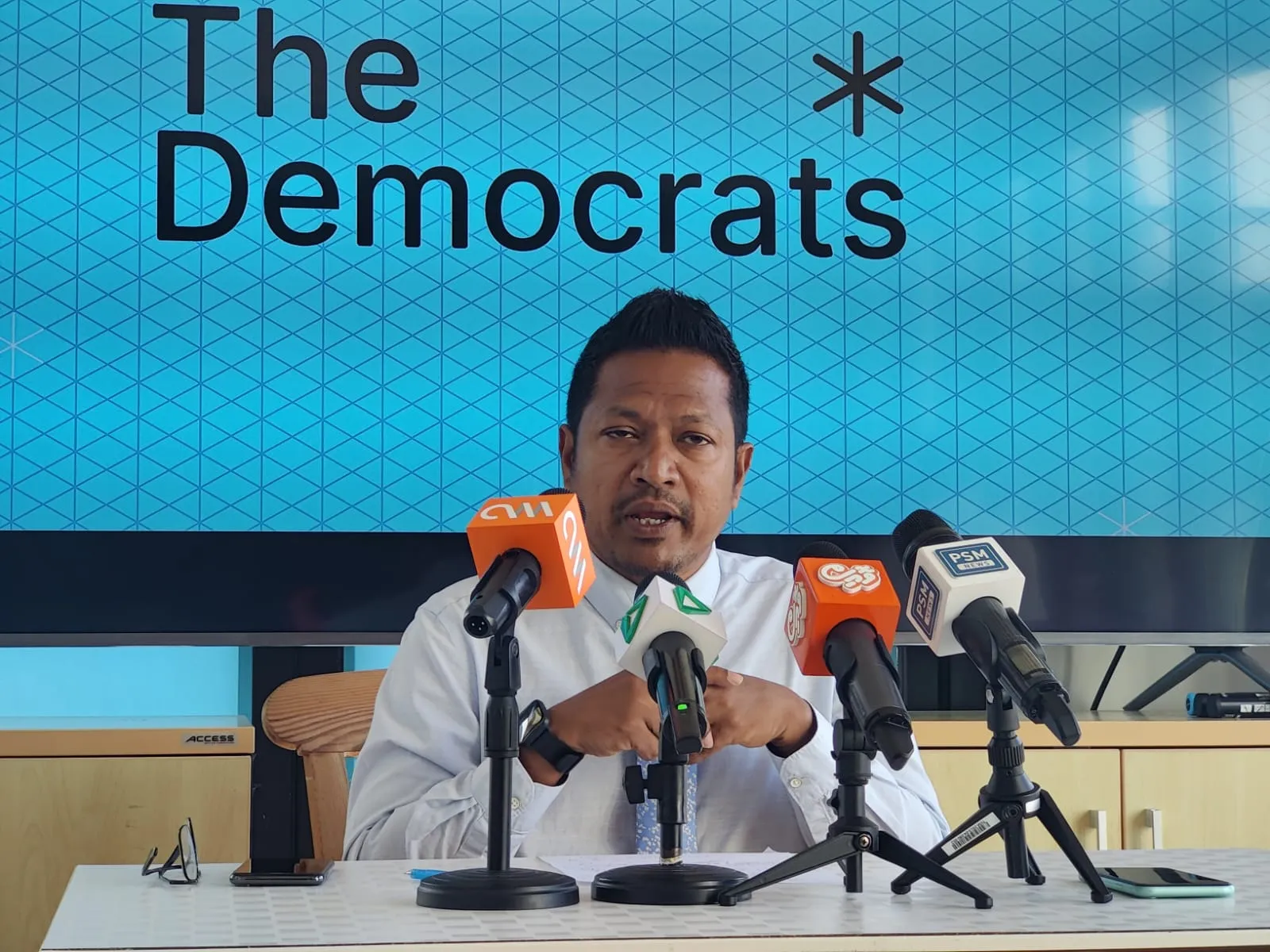 ސަރުކާރުން ދެވަނަ ދައުރެއް އެދެމުން އެދަނީ ފުރަތަމަ ދައުރުގެ ވައުދުތައް ފުއްދުމަށް: އިމްތިޔާޒް ފަހުމީ