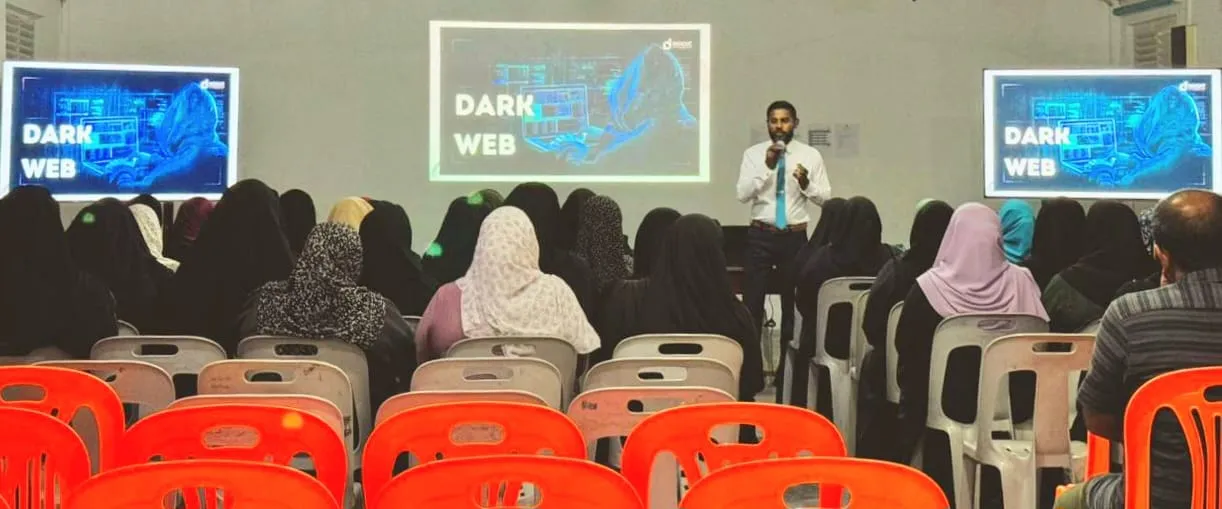 ސައިބަރ ކްރައިމް ސެންޓަރާއި ކ. އަތޮޅު ޕޮލިސް ގުޅިގެން ހޭލުންތެރިކުރުވުމުގެ ސެޝަންތަކެއް ކުރިއަށް ގެންގޮސްފި