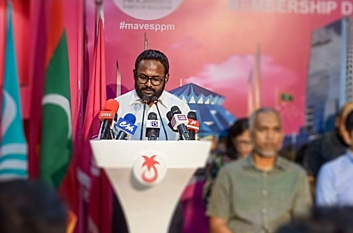 ހައިކޯޓުގެ ފަނޑިޔާރުކަމަށް އައްޔަނުކުރާ ލިސްޓުން ޝަހީދުގެ ނަން އަނބުރާ ނެގުމަށް ހުށަހަޅައިފި