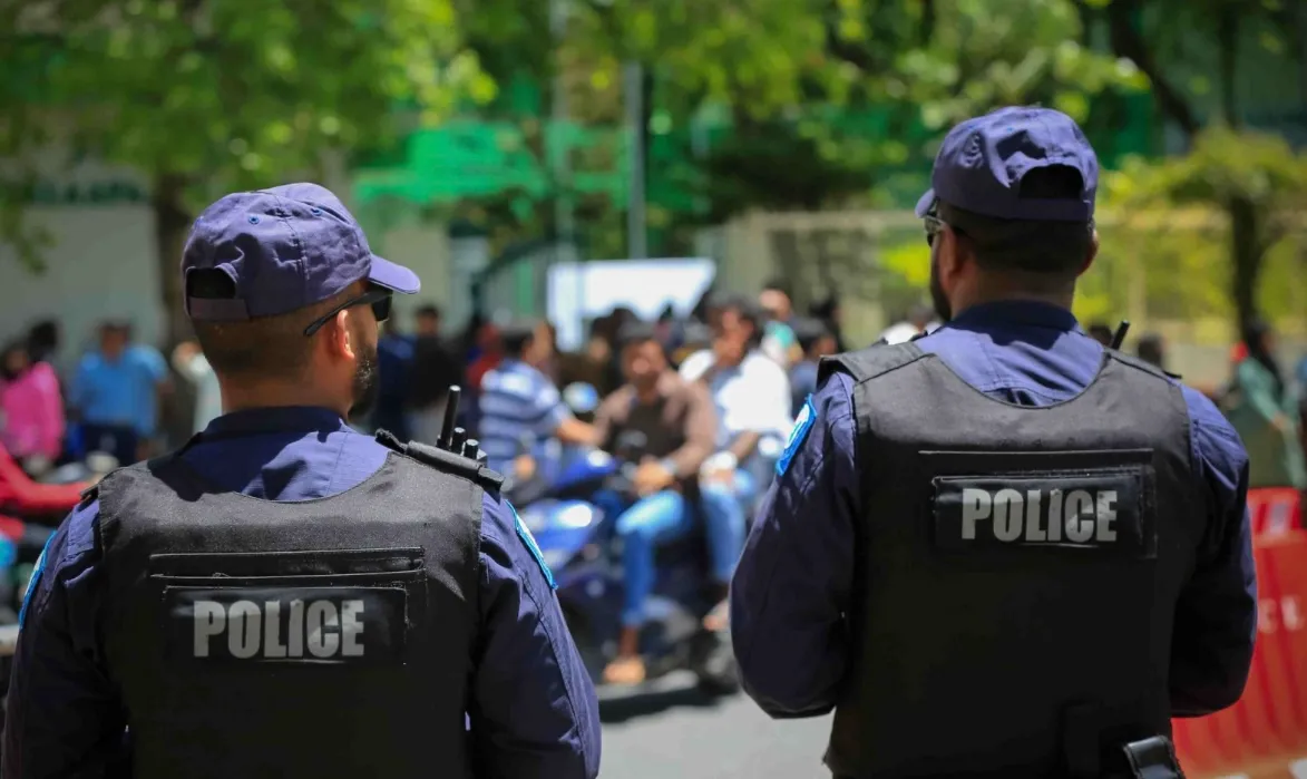 Two police officers on duty (Photo/MPS)