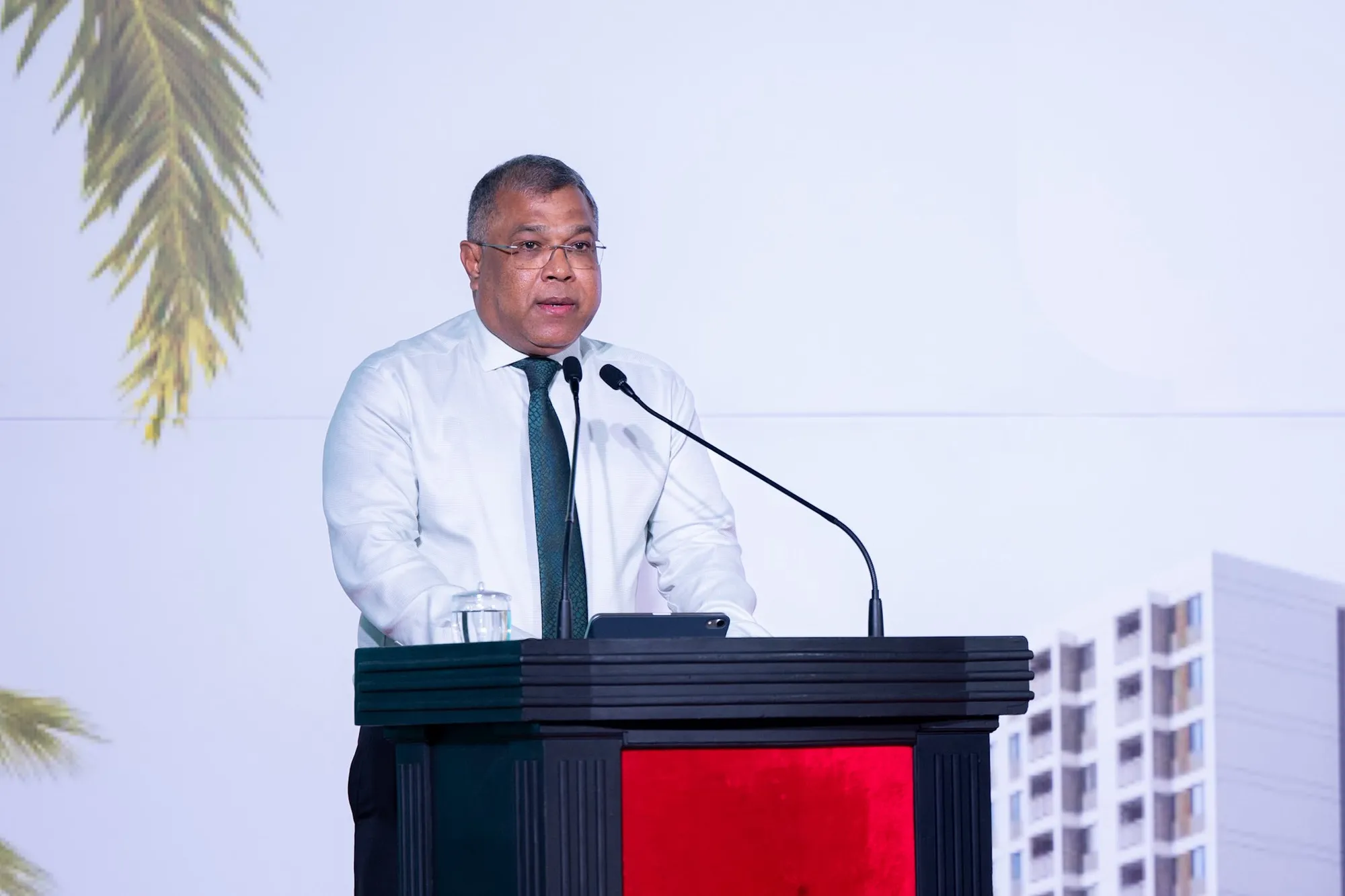 ބީއެމްއެލް އިން އެވެރެޖްކޮށް 35 މިލިއަން ޑޮލަރު ވިއްކާ، އިއްޔެ އެކަނިވެސް 9 ލައްކަ ޑޮލަރު ވިއްކި
