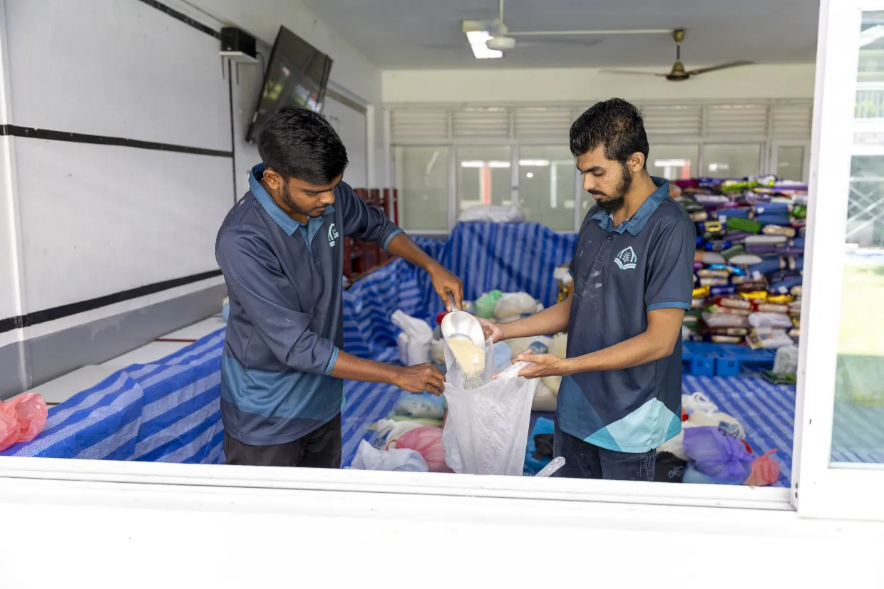 ހޮނިހިރު ދުވަހު ގޮވާމުން ފިތުރު ޒަކާތް ބަލައިގަންނަން ފަށަނީ