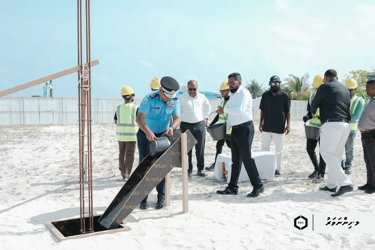 ހިންނަވަރު ފުލުހުންގެ މަރުކަޒުގެ ބިންގާ އެޅުން..