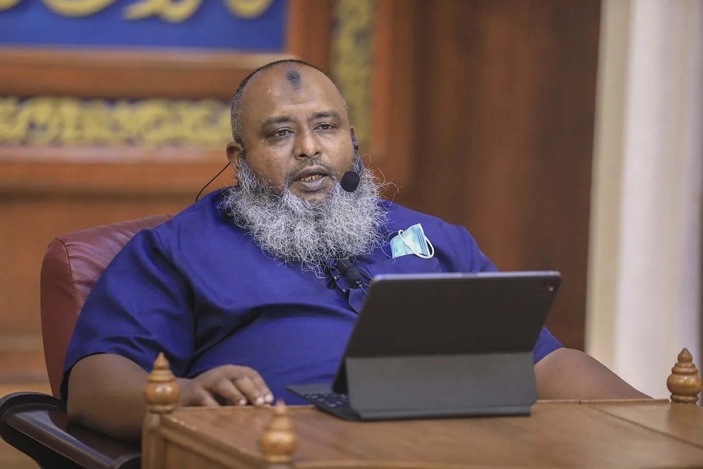 ޒުމްބާއިން ދުރުހެލިވުން ބުއްދިވެރި – އެނޫން ކަސްރަތުތައް އެބަހުރި: ޑރ. އިޔާޒް