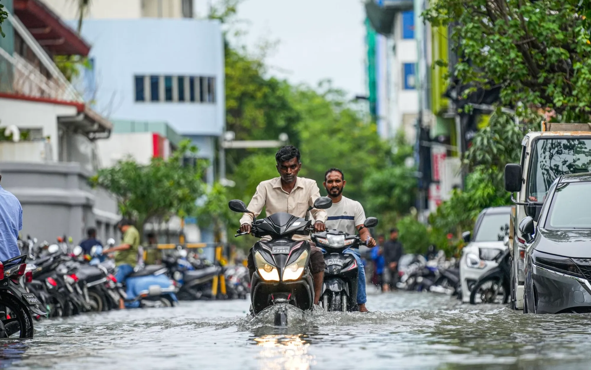 މުޅި ރާއްޖެއަށް މޫސުން ގޯސް، ބޮކޮށް ވާރޭ ވެހި ކަނޑު ގަދަވާނެކަމަށް ލަފާކޮށް ސަމާލު ނެރެފި