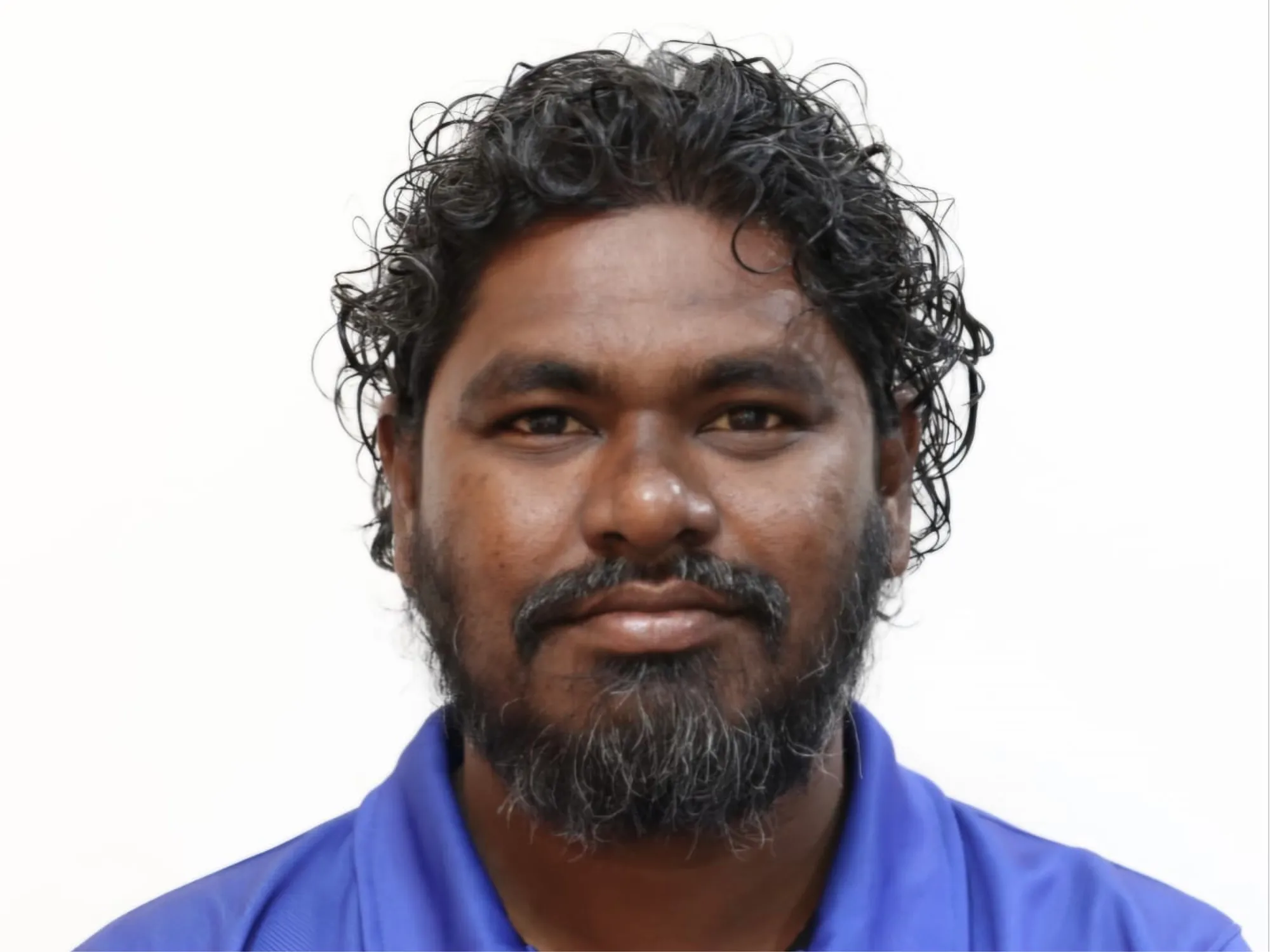 އަޒްމީލްގެ ހަށިގަނޑު ރާއްޖެ ގެނެސްފި, ޖަނާޒާ މިރޭ އިޝާގެ ފަހުން