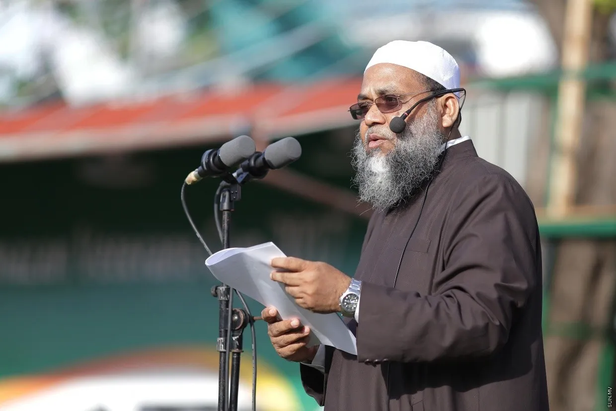 ސާނަވީއާއި މަތީ ޘާނަވީ ނިންމާ ކުދިންނަށް އިމާމުކަމާއި ޚުތުބާ ކިޔުމުގެ ހުއްދަދެނީ!