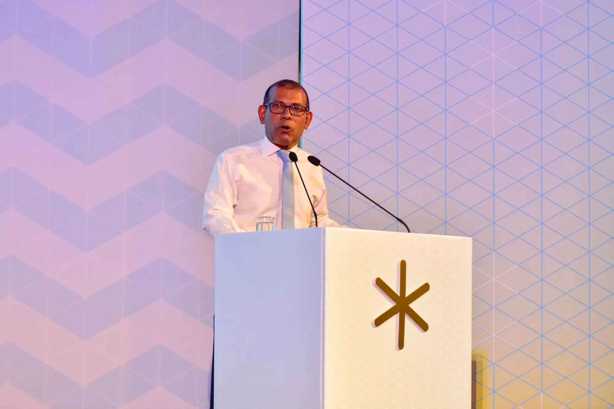 ރައީސް ޔާމިން ޖަލުގައި އޮތުމަކީ ރުހޭ ކަމެއް ނޫން، އެމަނިކުފާނަކީ އެތައް ޚިދުމަތެއް ކުރެއްވި ބޭފުޅެއް: ނަޝީދު