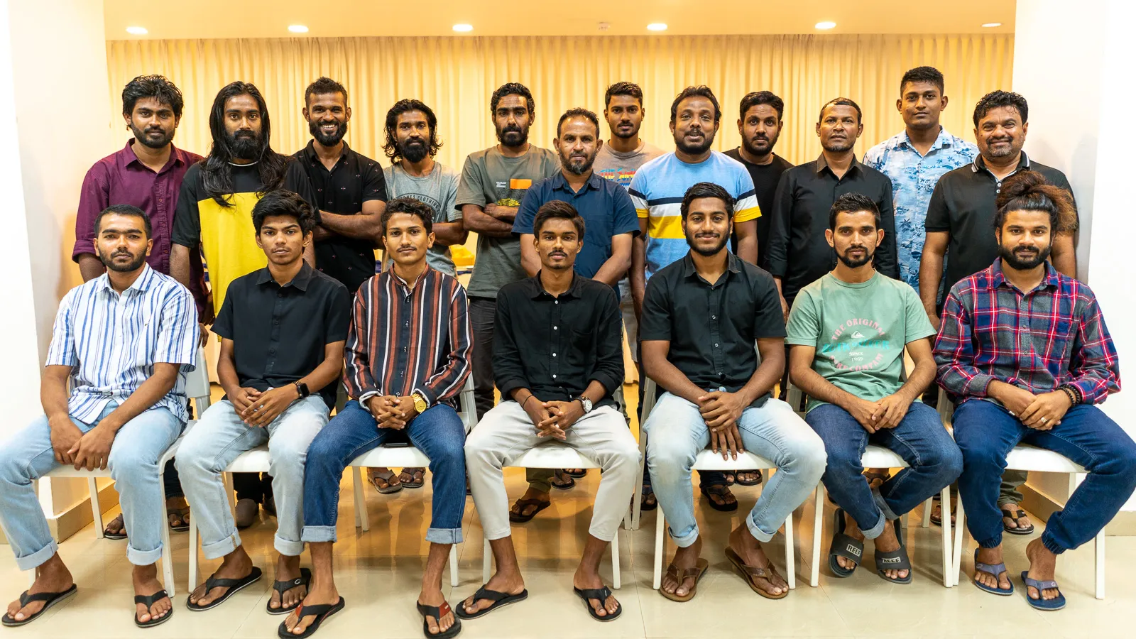ހޯރަފުށީ ކައުންސިލްގެ ފަރާތުން އެރަށު ފުޓްސަލް ޓީމަށް ހިއްވަރުދިނުމުގެ ގޮތުން ޚާއްސަ ޑިނާއެއް ބާއްވައިފި!