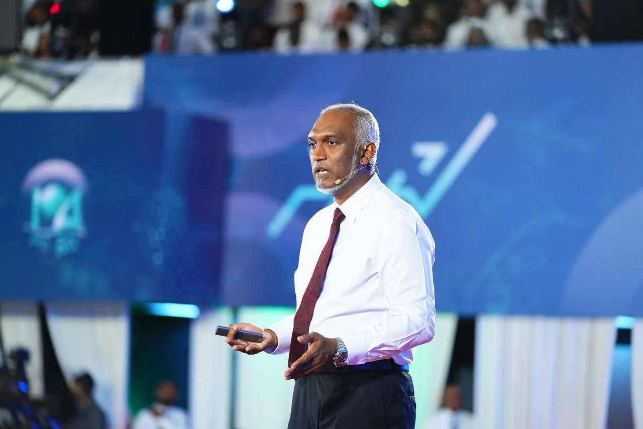 ރައީސުލްޖުމްހޫރިއްޔާ ޑރ.މުއިއްޒު... ފޮޓޯ: ވޮއިސް